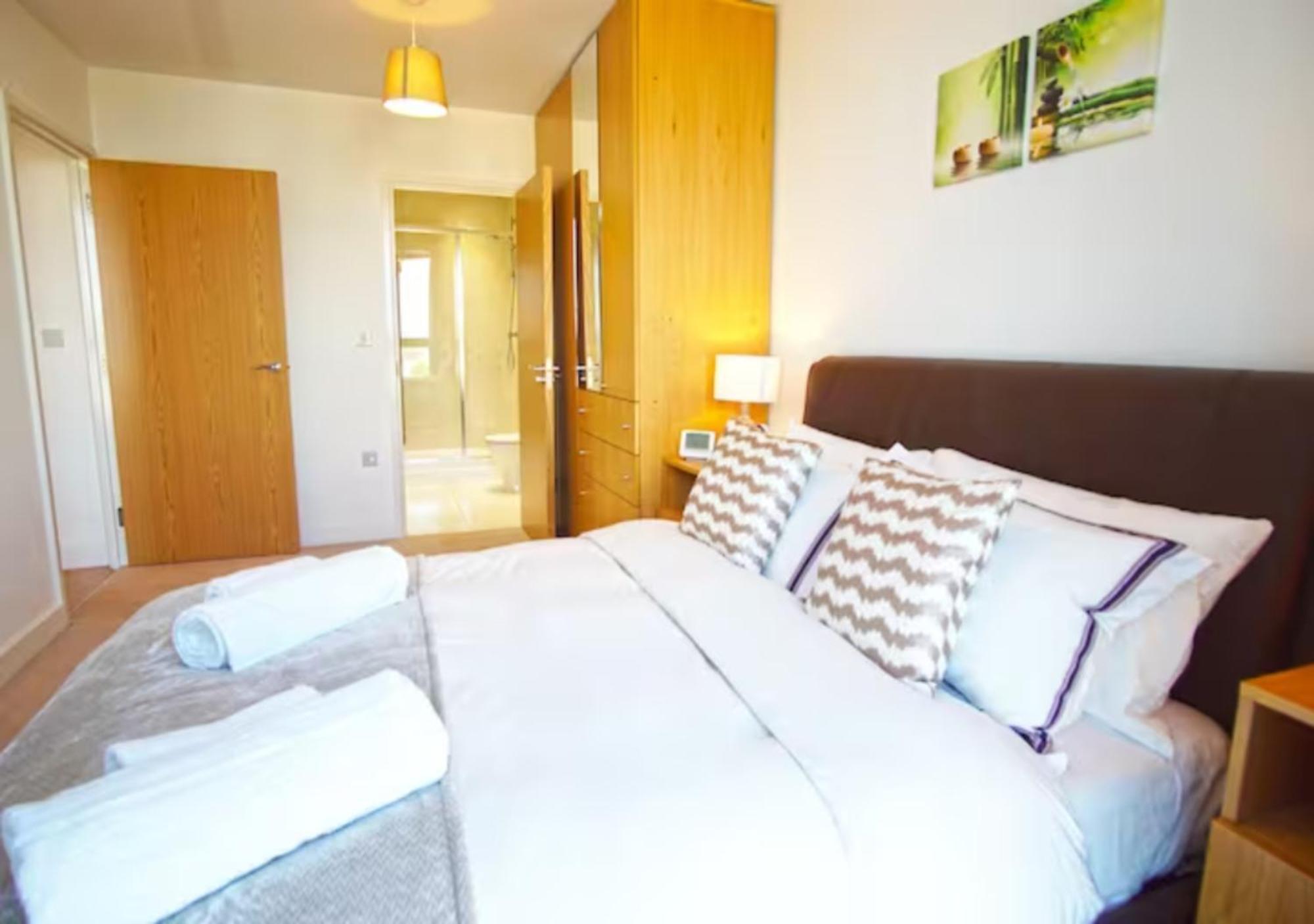 Apartamento Deluxe Spacious 2Br Flat Near Excel London And O2 Arena *