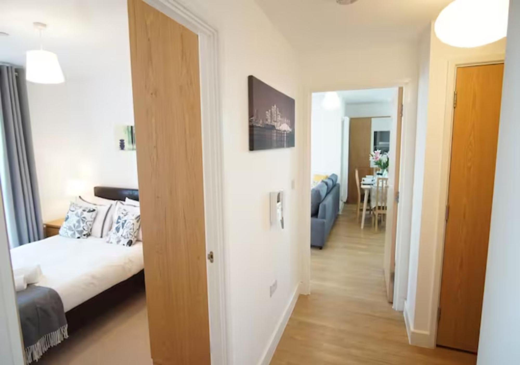 Deluxe Spacious 2Br Flat Near Excel London And O2 Arena * Londres